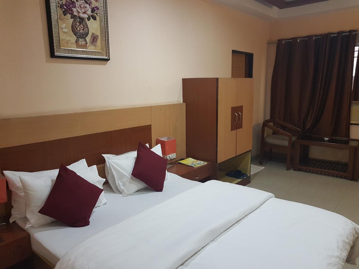 Hotel Simla Siliguri Exterior foto
